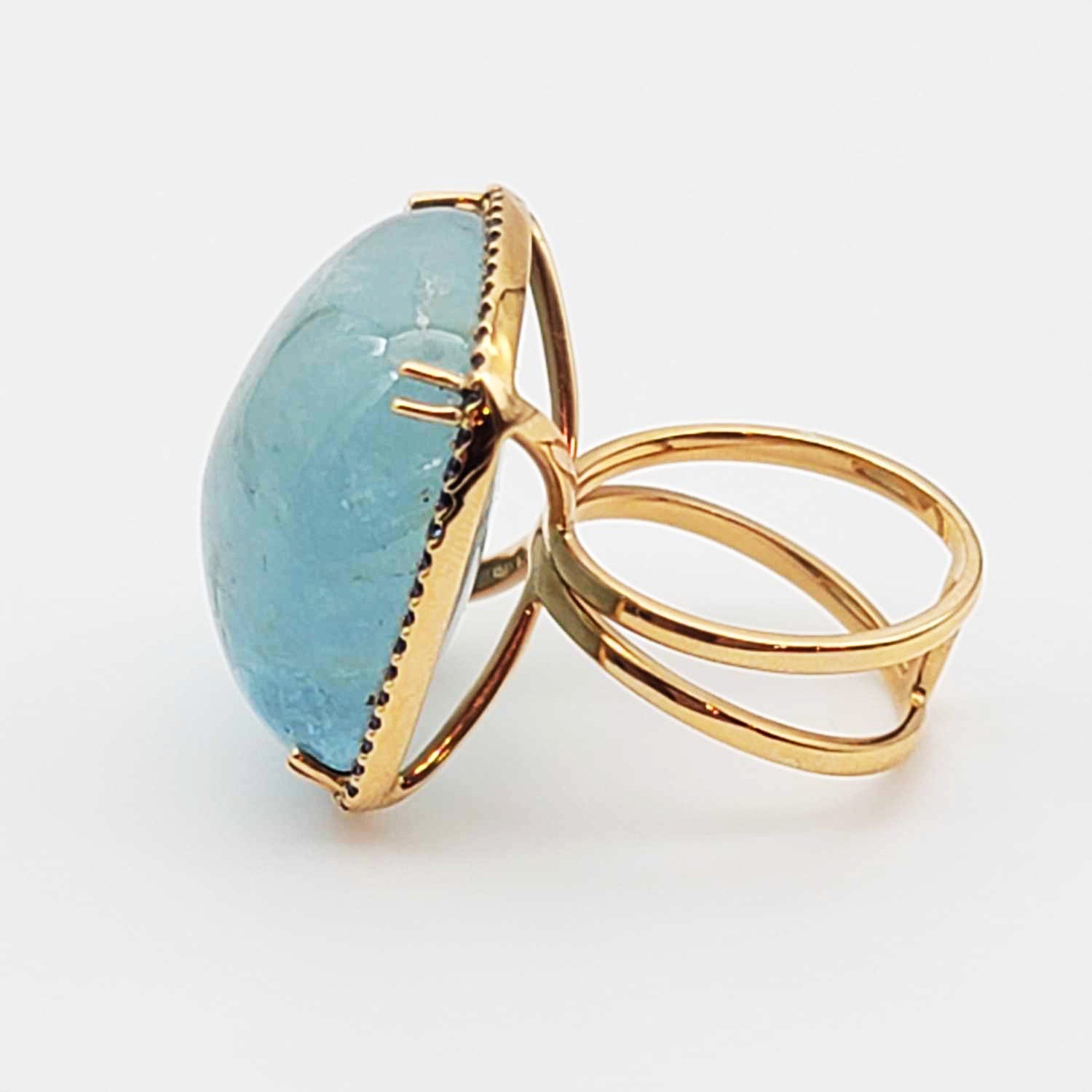 18K R/G Square Cabochon Aquamarine 53ct Ring, Blue Sapphire Border